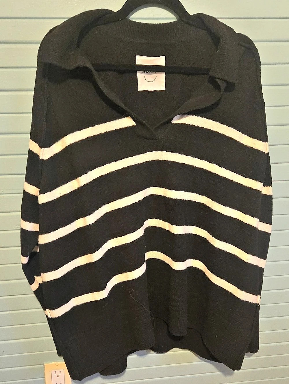 Aerie unREAL Polo Sweater Color Block Black & White